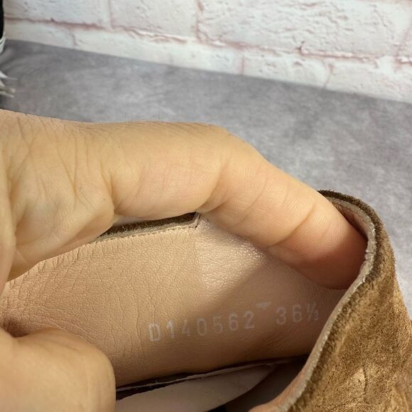 AGL Embossed Suede Block Heel Zip Ankle Boots Italy 36.5 - Picture 7 of 12